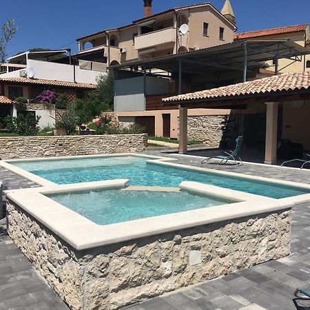 Apartments Ceh Ližnjan المظهر الخارجي الصورة