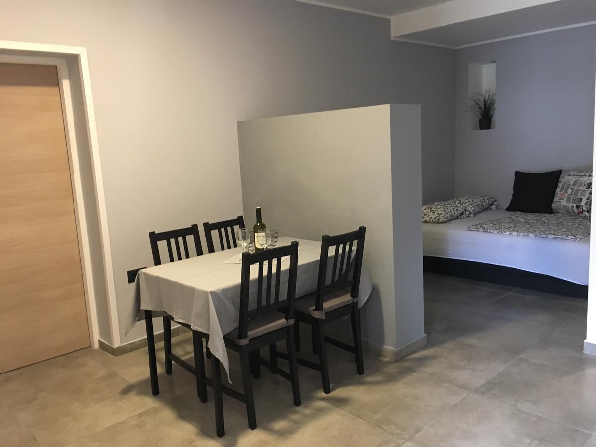 Apartments Ceh Ližnjan المظهر الخارجي الصورة