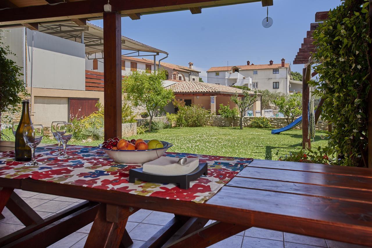 Apartments Ceh Ližnjan المظهر الخارجي الصورة